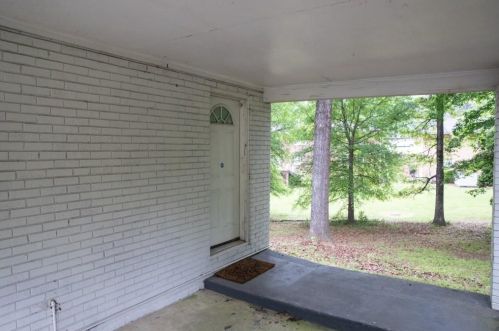 2957 Eleanor Ter, Atlanta GA  30318-6078 exterior