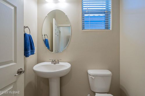 7300 Heartwood Dr, Tucson AZ  85756-6109 exterior