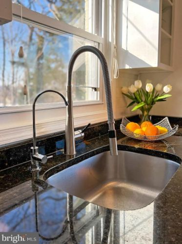 110 French St, Alexandria VA 22304-2632 exterior