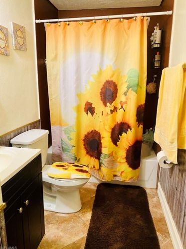 1771 45 St, Naples FL 34116-8241 exterior