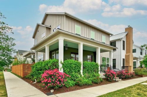 4717 Camacho St, Austin TX  78723 exterior