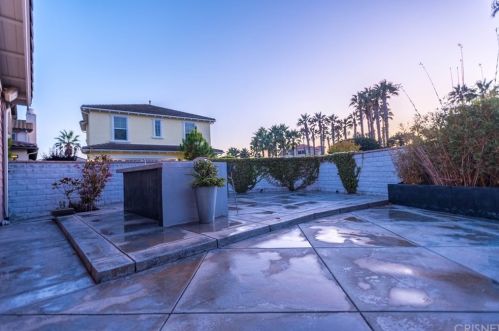 4134 Galapagos Way, Oxnard CA 93035-1432 exterior