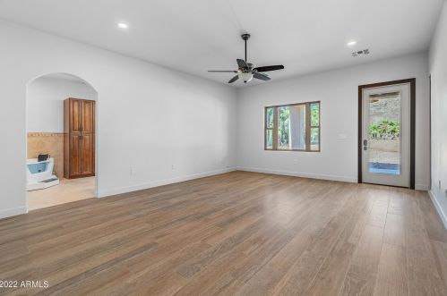 36648 27th Ave, Phoenix AZ 85086-8747 exterior