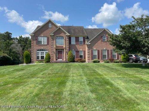 23 Jefferson Ct, Jackson Twp, NJ 08527-5159