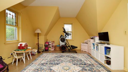 5515 Byron St, Chicago IL 60641-2518 exterior