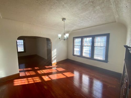 3724 55th St, Milwaukee WI  53220-2043 exterior