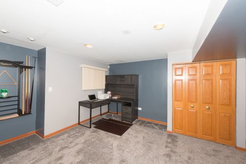 8236 Ainslie St, Chicago IL 60706-3067 exterior