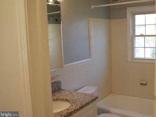 9409 Wire Ave, Silver Spring MD  20901-3037 exterior