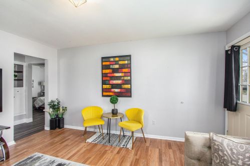 3240 Homecrest Ave, Wyoming MI exterior