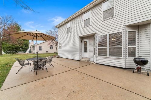 10257 Jade Forest Dr, Saint Louis MO 63123-6259 exterior