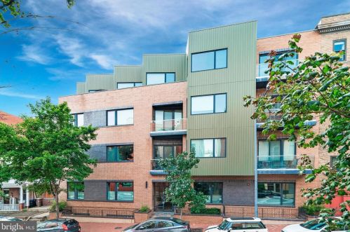 2360 Champlain St, Washington DC  20009-8610 exterior