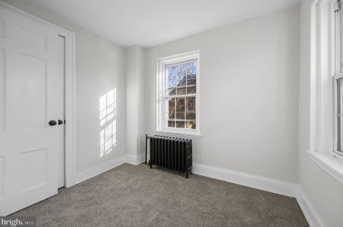 2749 Constitution Rd, Camden NJ  08104-2913 exterior