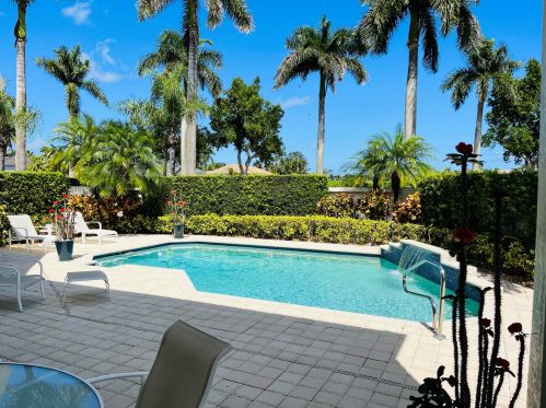 6250 42nd Way, Boca Raton FL  33496-4035 exterior