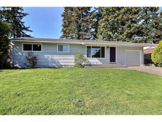 15201 Hawthorne Ct, Portland OR  97233-3338 exterior