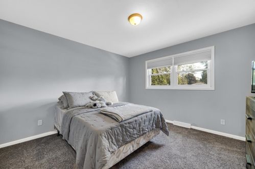 5899 Mckinley St, Gary IN 46404-1141 exterior