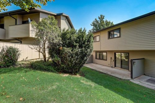 9039 70, Milwaukee WI 53218-2212 exterior