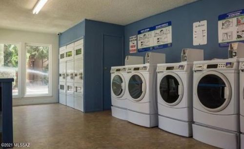 1600 Wilmot Rd, Tucson AZ  85712-4423 exterior