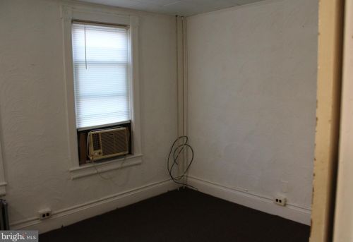 303 Franklin St, Trenton NJ 08610-5316 exterior