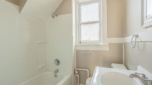 1216 Verl Pl, Saint Louis MO 63133-1037 exterior