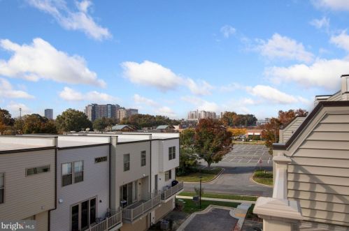 5134 Randolph Rd, Rockville MD 20852-2242 exterior