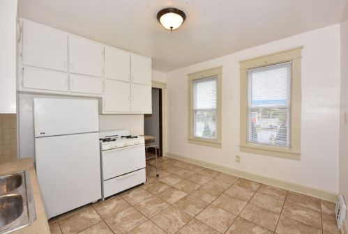 3460 Holton St, Milwaukee WI 53212-2935 exterior