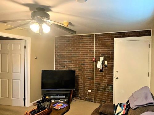 3039 Liberty Ave, Pittsburgh PA 15222-3701 exterior