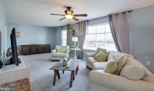 1820 Holland Clf Rd, Huntingtown MD 20639-8811 exterior