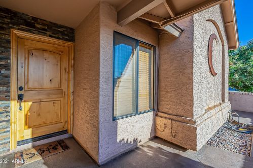 632 Shawnee Dr, Chandler AZ  85225-2127 exterior