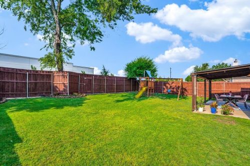 10609 Robincreek Ln, Frisco TX 75035-8559 exterior