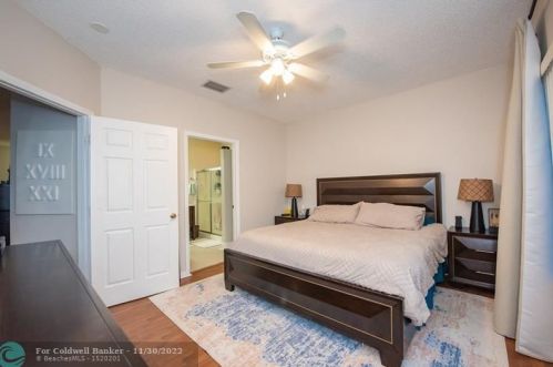 9757 Kamena Cir, Boynton Beach FL 33436-3958 exterior