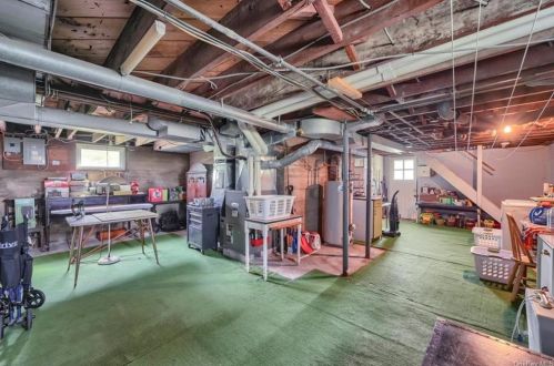 66 Mtn Ave, Middletown NY 10940-6247 exterior