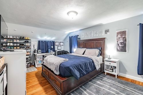 120 Patricia Cir, Springfield MA  01119-2227 exterior