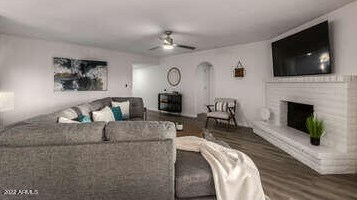 1922 Cortez Cir, Chandler AZ  85224-1237 exterior