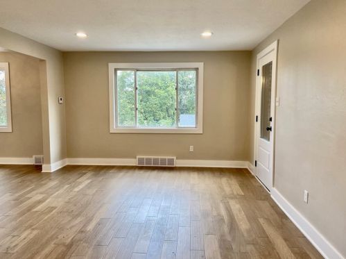 119 Columbia Dr, Pittsburgh PA  15236-4428 exterior