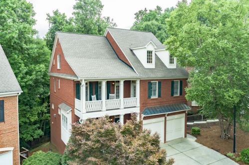 3533 Highgrove Way, Atlanta GA  30319-1992 exterior