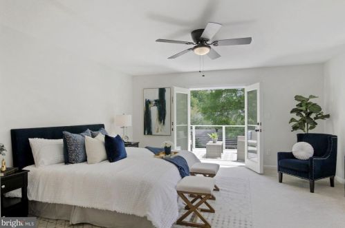 6511 Kansas Ln, Silver Spring MD  20912-4719 exterior