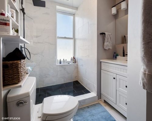 2212 Sunnyside Ave, Chicago IL 60630-3925 exterior