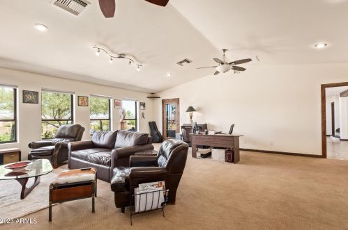 35825 17th Ave, Phoenix AZ  85086-7251 exterior