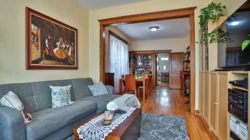 2603 Walton St, Chicago IL 60622-4579 exterior