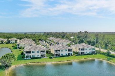 800 Southstar Dr, Fort Pierce FL 34949-9121 exterior