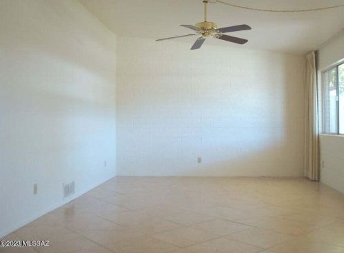 5809 North St, Tucson AZ  85712-2937 exterior