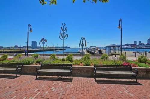 197 8th St, Boston MA 02127-2808 exterior