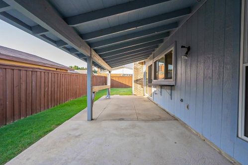 5245 Ragan Dr, Frisco TX 75056-1341 exterior