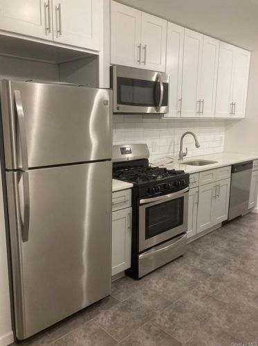 17 Bleeker St, Mount Vernon NY 10550-1842 exterior