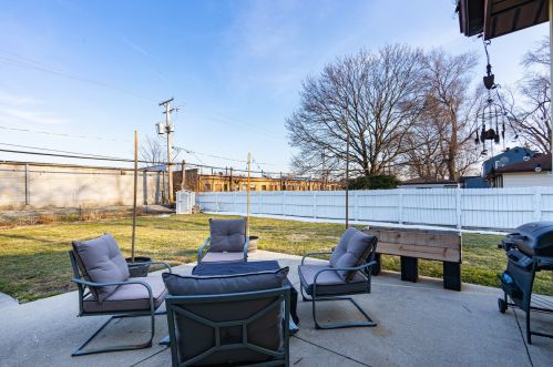 11601 Komensky Ave, Chicago IL 60623-1229 exterior