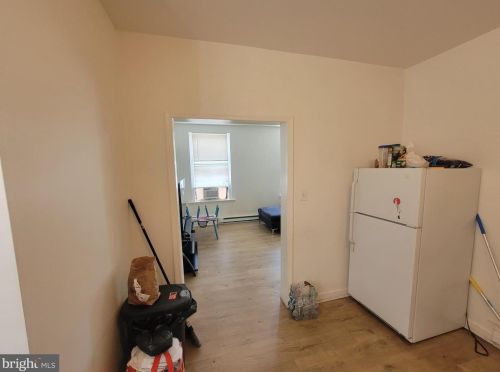 3535 8th St, Philadelphia PA 19140-4418 exterior