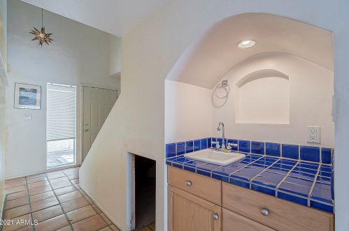 7855 21 Dr, Phoenix AZ 85015-5412 exterior