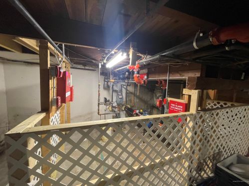 671 Forest Ave, Portland ME  04103-4157 exterior