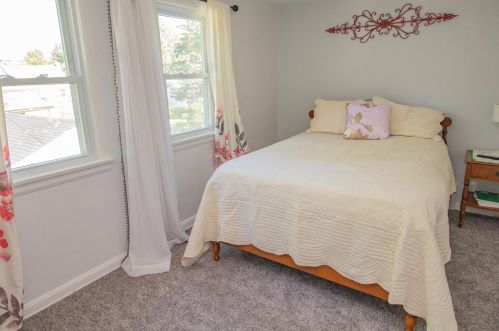 604 99, Milwaukee WI 53226-4312 exterior