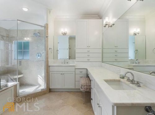 847 Kings Ct, Atlanta GA 30306-3431 exterior